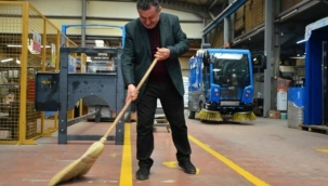 Çalı süpürgesi yapımından elektrikli araç üretimine: 70 ülkeye ihraç ediyor