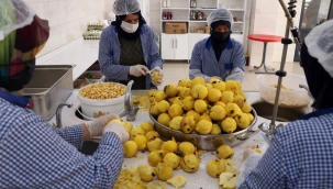  KADINLAR ÜRETİYOR, DÜNYAYA SATILIYOR