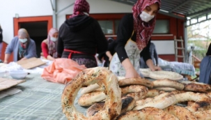 BİR HAMLEYLE KÖYÜ DİJİTAL PAZAR YERİNE ÇEVİRDİLER