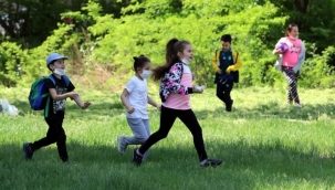 COVID-19 salgını sırasında dışarıda güvenli vakit geçirmenin yolları