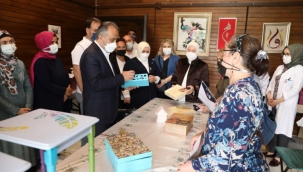 Bursa'da Kadınlar Hem Eskilere Hem Hayata Renk Kattı