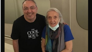 79 yaşındaki Yadigar teyze Atatürk deyince, Cumhuriyet deyince gözü bulutlanıyor, sesi titriyor