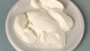 Taş gibi yoğurt uzun süre kaynatılan süt ile olurmuş! 