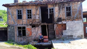 Eski evler kadim dostlar gibidir... 