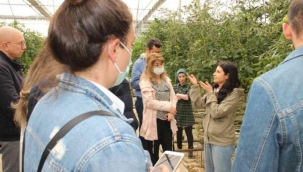 İZMİR'DE "ÜÇÜNCÜ KUŞAK TARIM GİRİŞİMCİLİĞİ EĞİTİM PROGRAMI" TAMAMLANDI