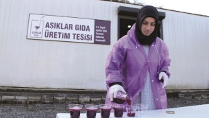 Rize'nin Çayeli ilçesi Aşıklar köyü ismini üzümden yaptıkları pekmez ile duyuracak.