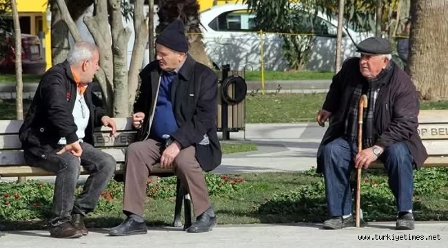 TÜRKİYE YAŞLANIYOR, EN YAŞLI VE EN MUTLU İL SİNOP