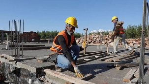 "Usta" Krizi Derinleşiyor: İnşaat İşçisi Yevmiyeleri 7 Bin Liraya Ulaştı 