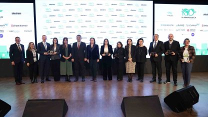 3’üncü Sürdürülebilir Yüzyıl Zirvesi’nde yeşil dönüşümün yol haritası konuşuldu