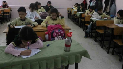 41 bini aşkın öğrenci "Oku Kitabını, Al Armağanını" yarışmasında buluştu