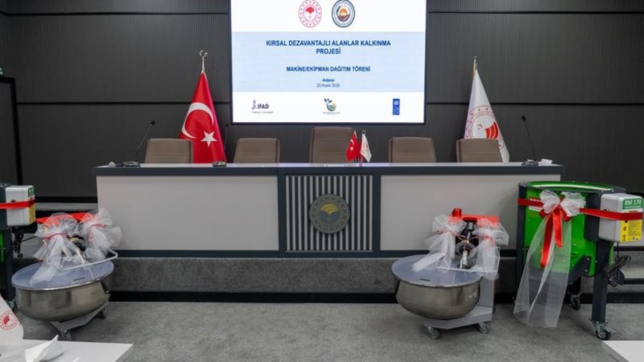 Adana’da 16’sı kadın 32 çiftçiye makine desteği