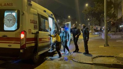 Adres sorduktan sonra bıçakladılar: 1 yaralı