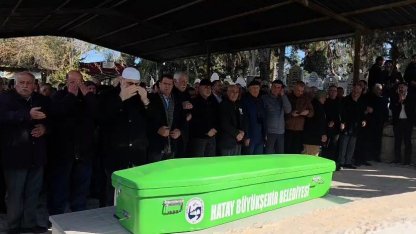 Akdeniz’e açılıp, cansız bedeni Kıbrıs’ta bulunan balıkçı, memleketinde son yolculuğuna uğurlandı