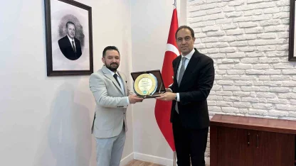 AKİB’ten İl Sağlık Müdürü Dr. Mehmet Erşan’a teşekkür ziyareti