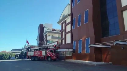 Antalya’da 5 yıldızlı oteldeki yangın korkuttu