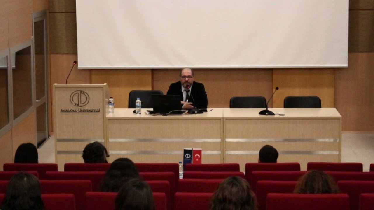 ’Antik Çağ’da Seramik Kaplar Işığında Yemek Kültürü’ semineri düzenlendi