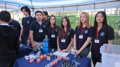 Aydın Özel Yüksek Teknoloji Koleji ezber bozuyor: TÜBİTAK’ta 45 proje ile zirveye yerleşti