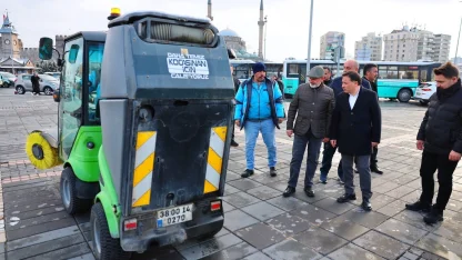 Başkan Çolakbayrakdar: "Hizmetimiz 24 saat devam ediyor"