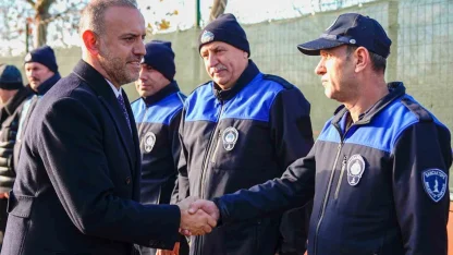 Başkan Yeğin, yeni yıl öncesi Sancaktepe Belediye personeliyle bir araya geldi