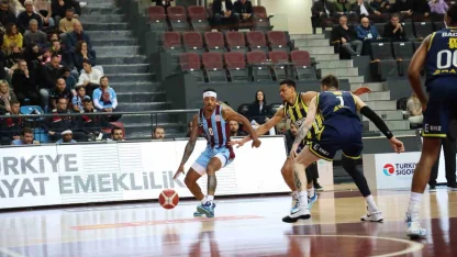 Basketbol Süper Ligi: Trabzonspor: 99 - Fenerbahçe Beko: 73