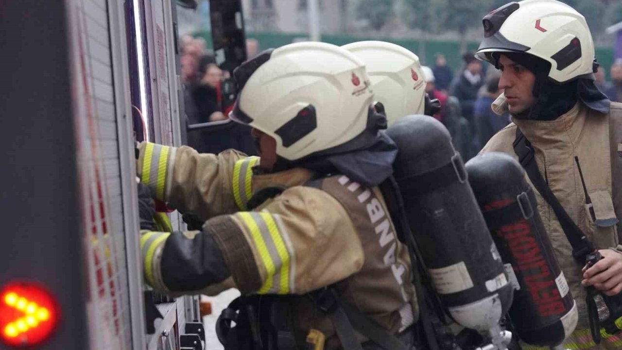 Beyoğlu’nda tarihi 6. Daire’de deprem tatbikatı