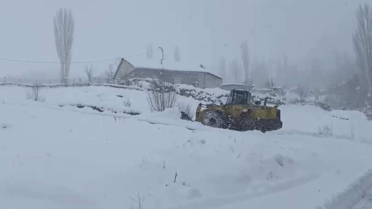 Beytüşşebap’ta eğitime kar engeli