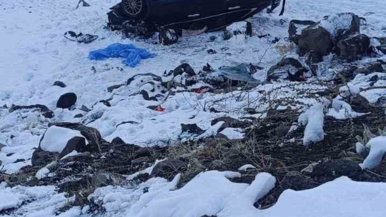 Bingöl’de otomobil şarampole yuvarlandı: 4 yaralı