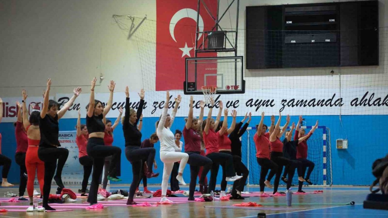 Bodrum’da 2025 plates ile uğurlandı