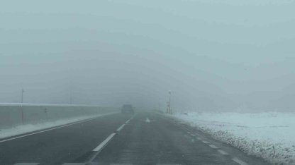 Bolu Dağı’nda kar ve sis etkili oluyor