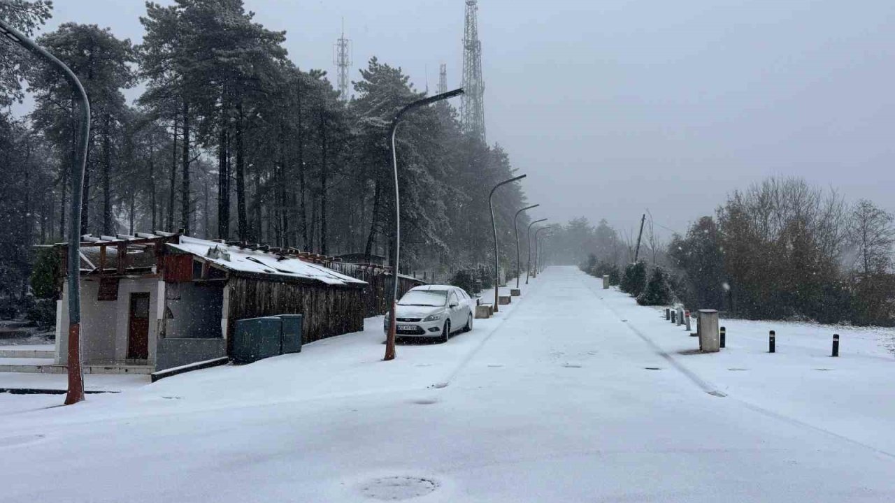 Boztepe beyaz gelinliğini giydi