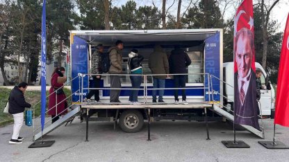 Bursa’da üniversite öğrencilerine sıcak çorba