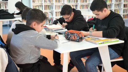 Çilesiz Kütüphanesi gençlerin buluşma noktası oldu