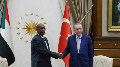 Cumhurbaşkanı Erdoğan, Sudan Egemenlik Konseyi Başkanı el Burhan ile görüştü
