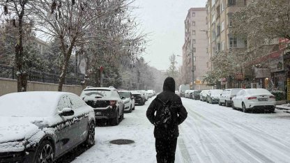 Diyarbakır’da kar tatili öğleden sonra geldi