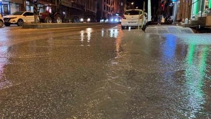 Edirne’de su borularındaki patlaklar vatandaşın tepkisini çekiyor
