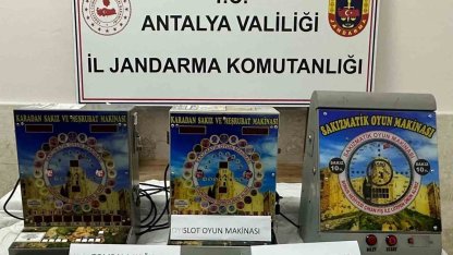 Elmalı’da sakızmatik ile kumar operasyon: 2 şüpheli yakalandı