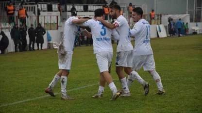 Erciyes 38 FK  15 maçta 17 gol attı