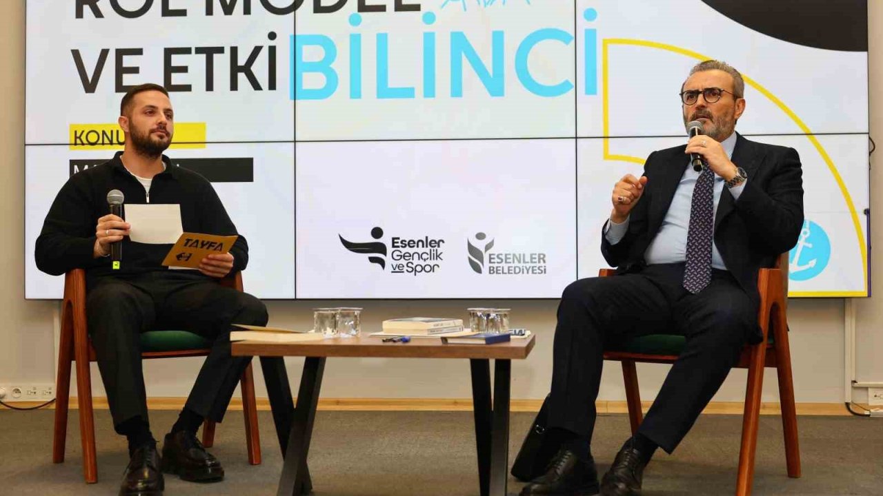 Esenler Belediyesi tarafından "Rol Model ve Etki Bilinci" atölyesi düzenlendi