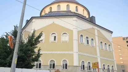 Esenyurt’ta yarım kalan ibadethaneler tamamlanıyor
