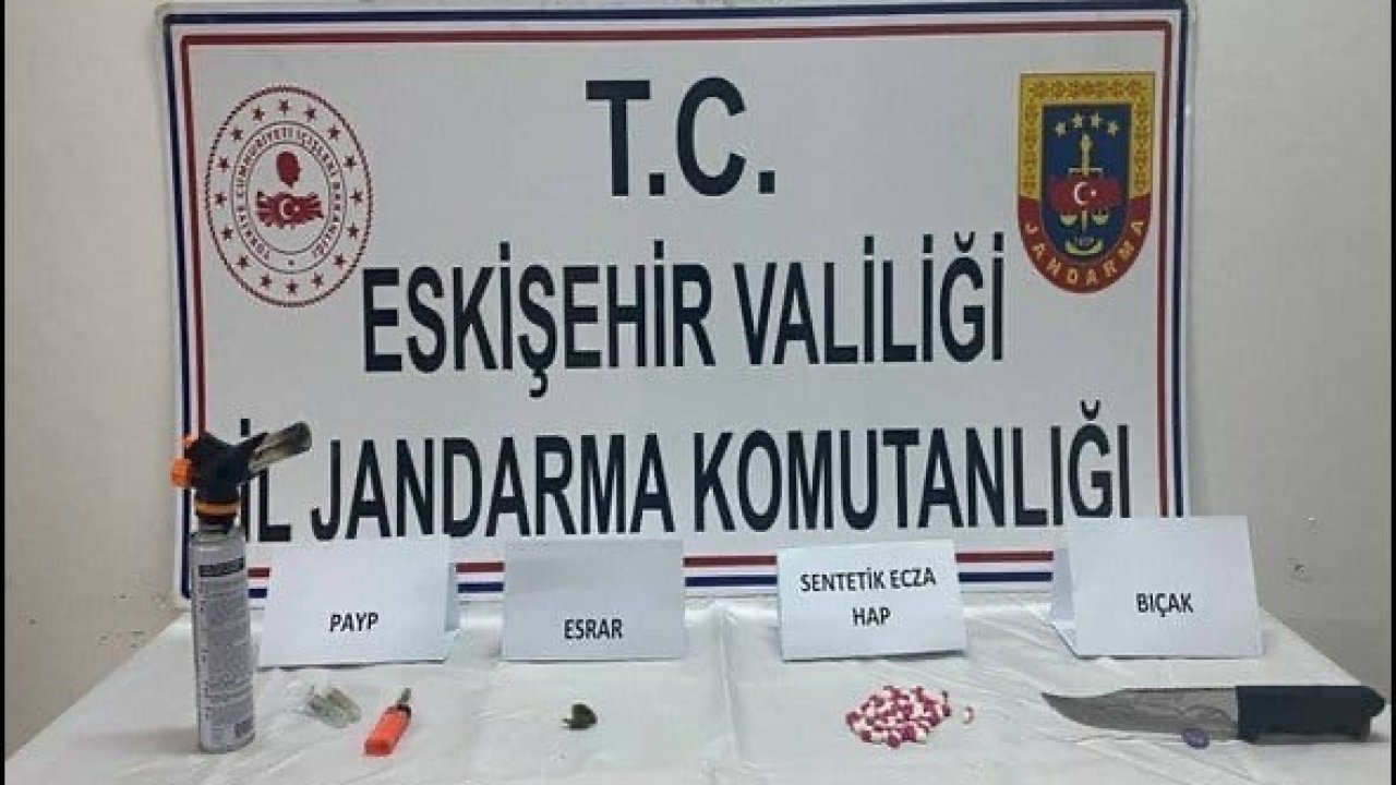 Eskişehir’e uyuşturucu getirmek isteyen şüpheliler jandarma tarafından yakalandı