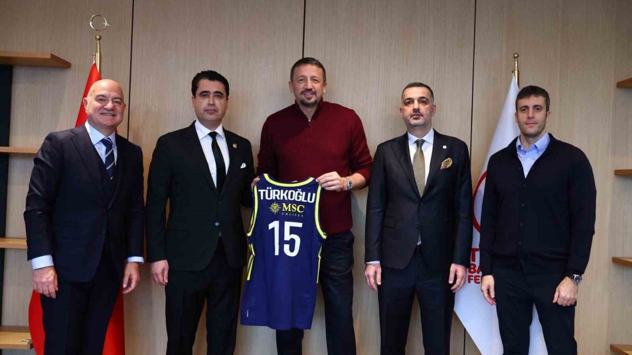 Fenerbahçe’den TBF Başkanı Hidayet Türkoğlu’na ziyaret