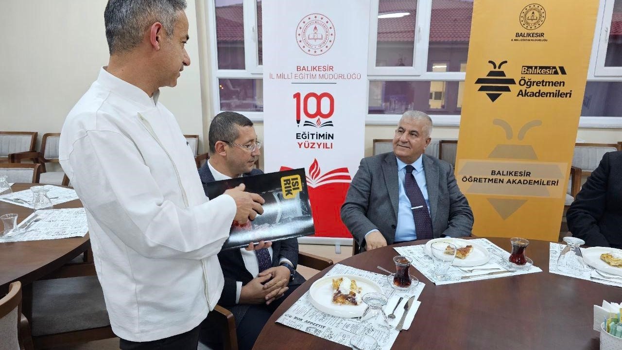 Gastronomi Akademisinde ’Balıkesir Kaymaklısı’ yapıldı