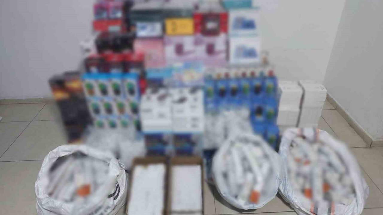 Gaziantep’te 1,3 milyon TL’lik kaçak elektronik eşya ele geçirildi: 1 gözaltı