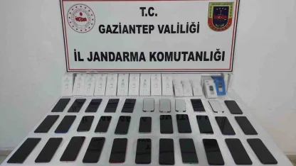 Gaziantep’te 800 bin TL değerinde  kaçak telefon ele geçirildi