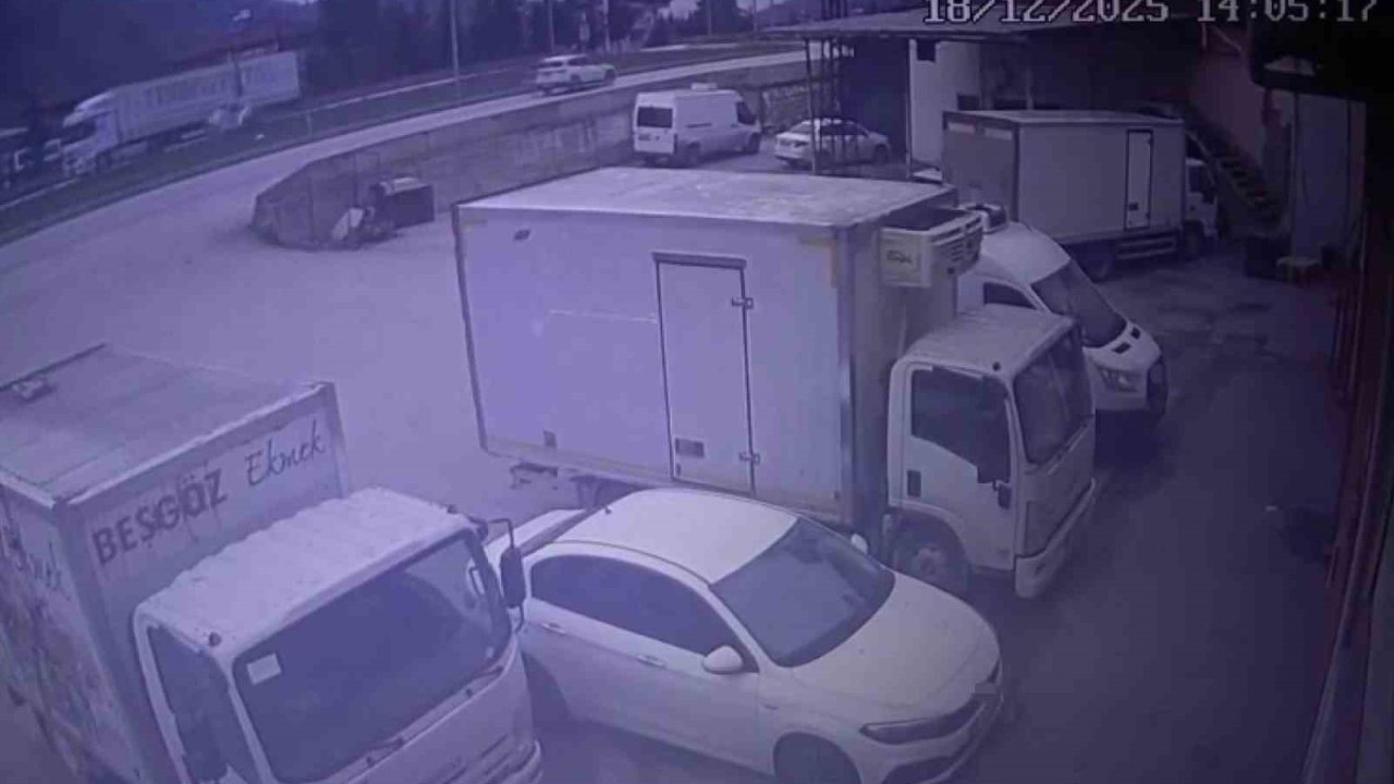 Genç avukatın hayatını kaybettiği feci kaza kamerada