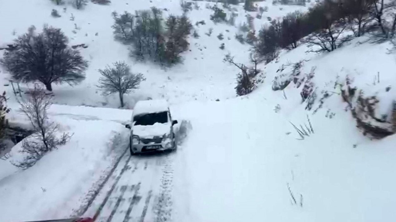 Gercüş’te karda mahsur kalan 5 kişi kurtarıldı