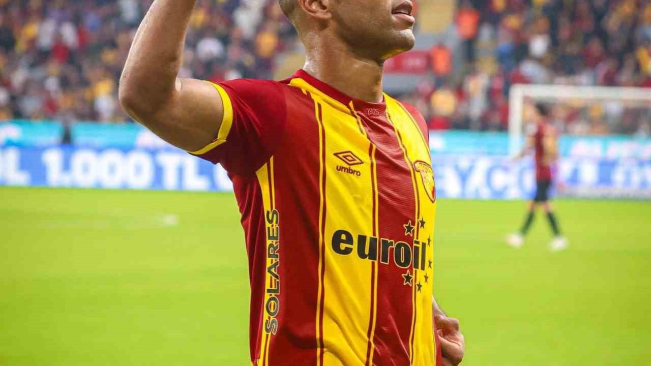 Göztepe’de ilk devrenin yıldızı Juan oldu