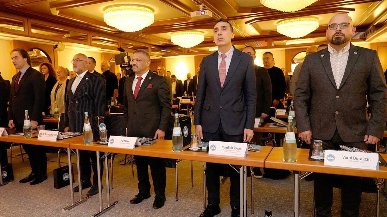 Hızar’dan stratejik çağrı: "Avrupalı Türkler ve Göçmenler Bakanlığı kurulmalı"