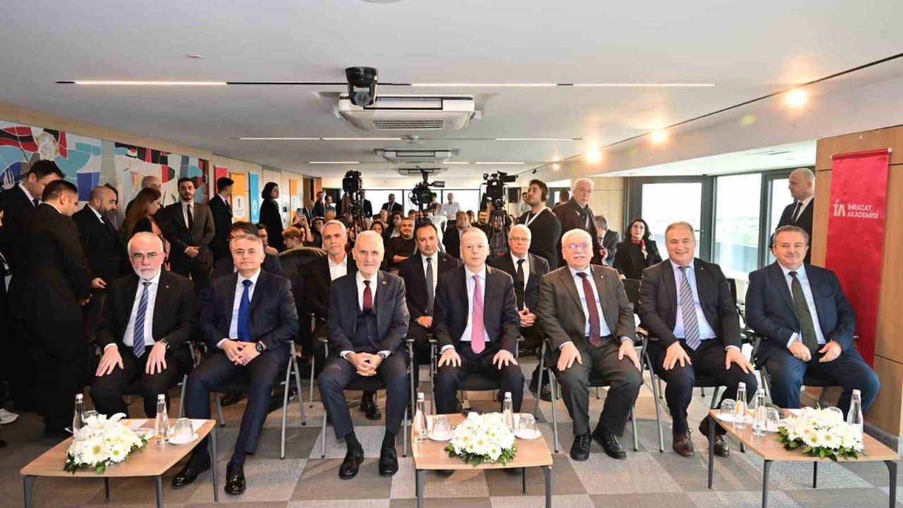 İstanbul Ticaret Odası ve İstanbul Ticaret Üniversitesi İhracat Akademisi Projesi için bir araya geldi