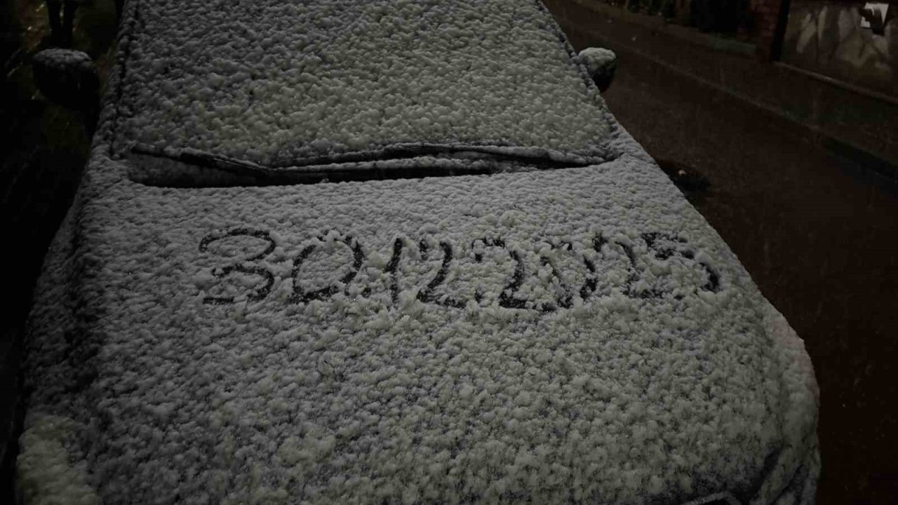 İstanbul’da kar yağışı başladı